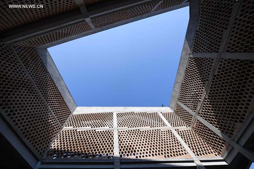 Edifício de hospital rural reconhecido com Prêmio de Arquiteto Emergente Internacional