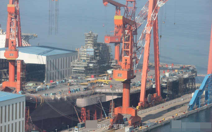 Primeiro porta-avi?es chinês de fabrico doméstico será lan?ado ao mar este mês