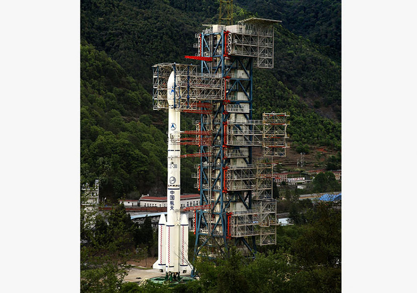 China: Lan?amento de satélite marca início de nova era de comunica??es