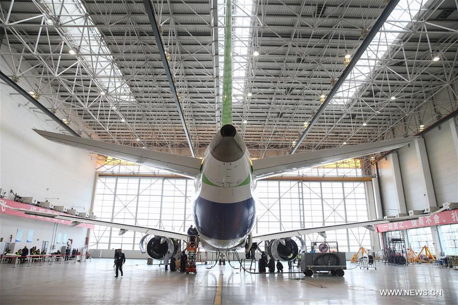 Avi?o de passageiros C919 fabricado pela China decolará em breve