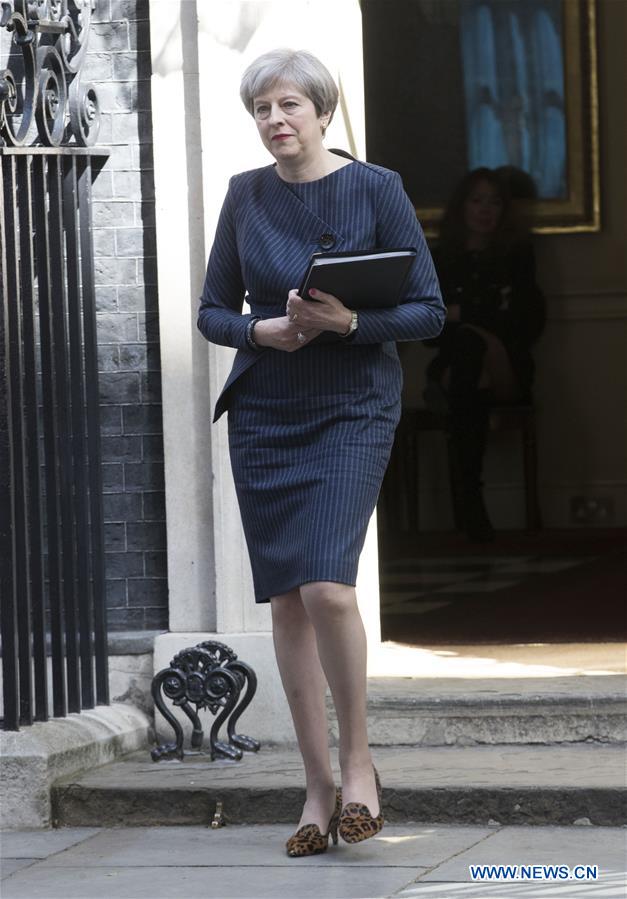 Primeira-ministra britanica antecipa elei??es legislativas para 8 de junho