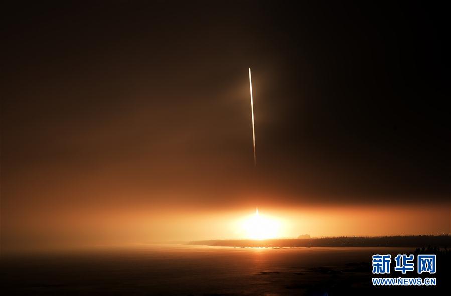 China lan?a com sucesso o seu primeiro cargueiro espacial 