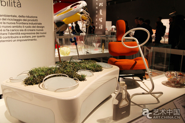 Criatividade e elegancia: cria??es italianas em exibi??o em Beijing