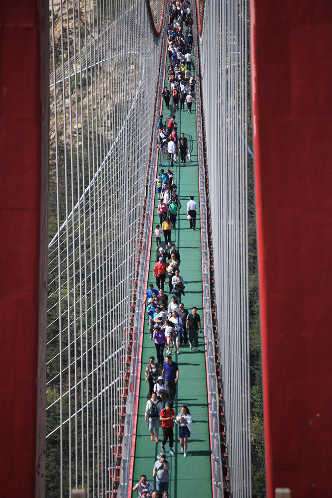 China totaliza descola??o de 134 milh?es de turistas no feriado do Dia dos Trabalhadores