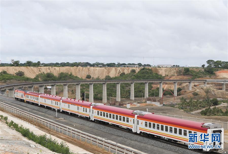 Projeto chinês em destaque: linha ferroviária Momba?a-Nairobi