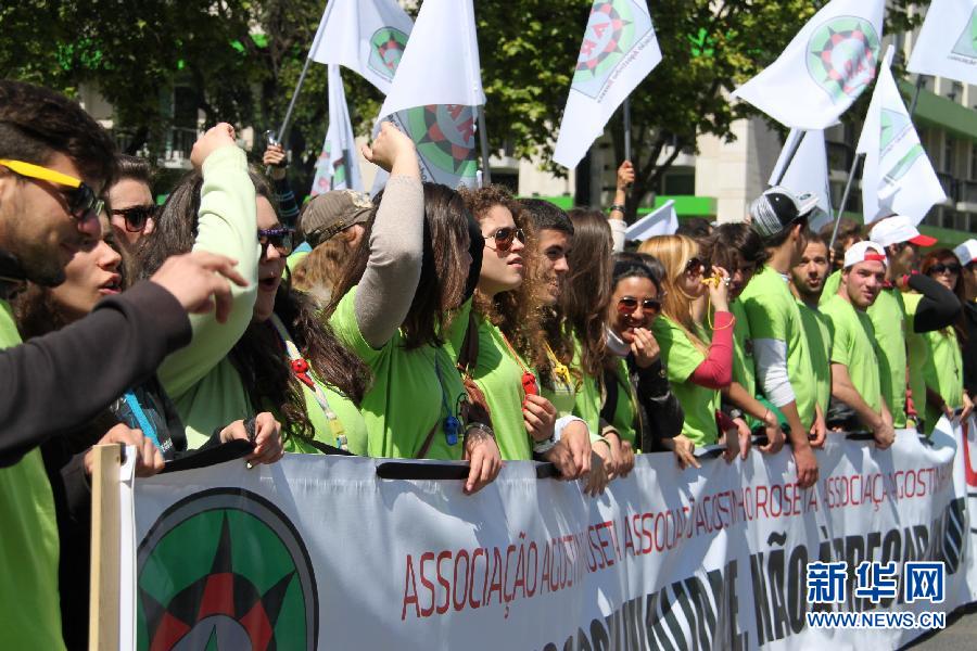 Milhares v?o para as ruas em Portugal no Dia do Trabalho