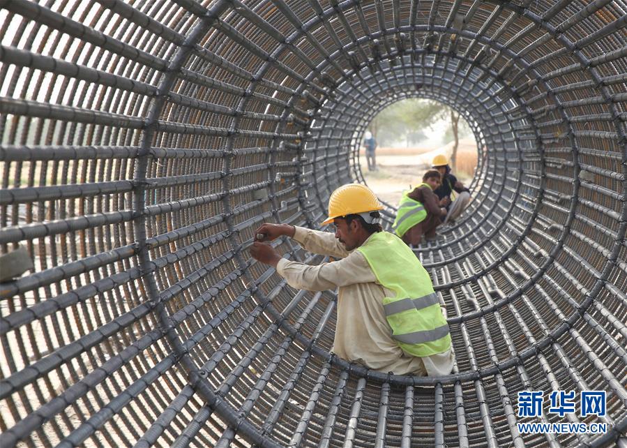 Iniciativa do Cintur?o e Rota aposta na mobiliza??o