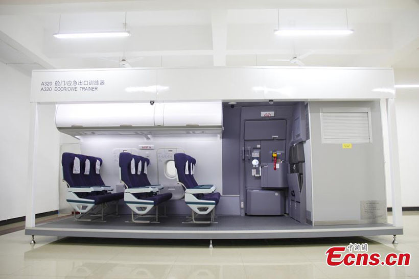 Escola investirá 22 milh?es de dólares em sistema de treinamento simulado do C919