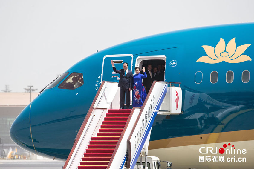 Presidente do Vietn? aterra em Beijing para participar no Fórum do Cintur?o e Rota