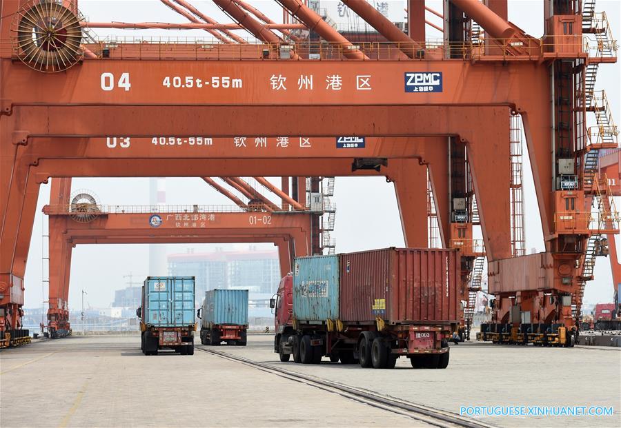 Porto de Qinzhou na Regi?o Aut?noma Zhuang de Guangxi