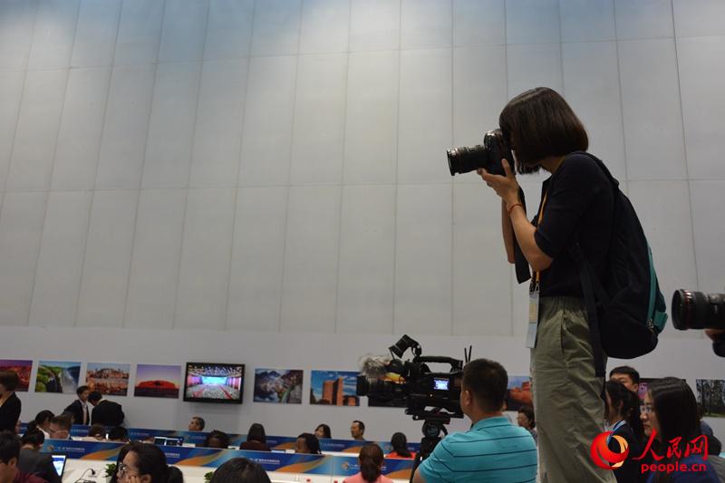 Imprensa internacional realiza cobertura da cerim?nia de abertura do Fórum do Cintur?o e Rota