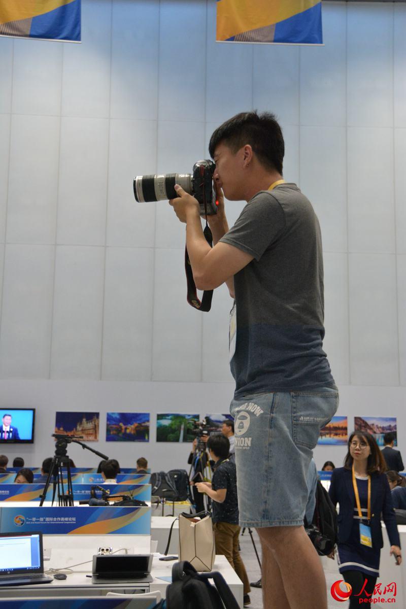 Imprensa internacional realiza cobertura da cerim?nia de abertura do Fórum do Cintur?o e Rota