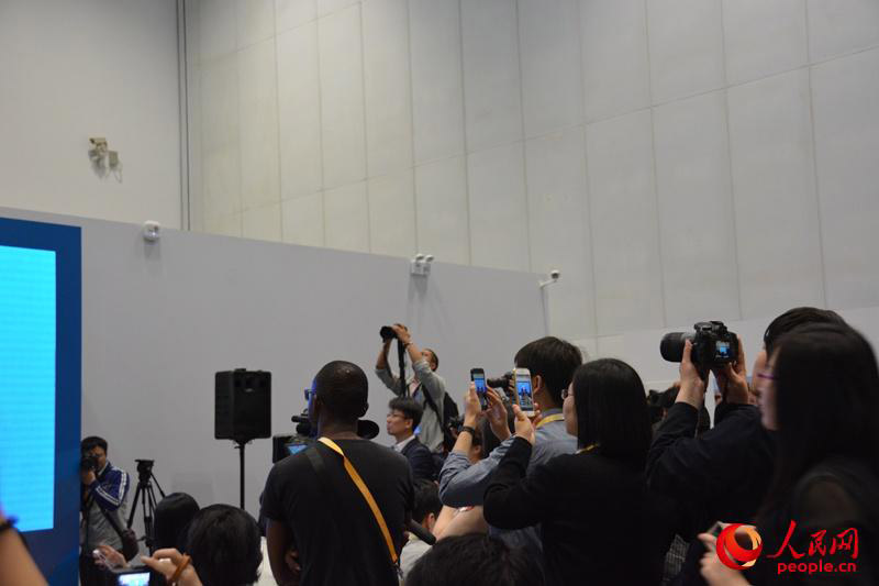 Imprensa internacional realiza cobertura da cerim?nia de abertura do Fórum do Cintur?o e Rota