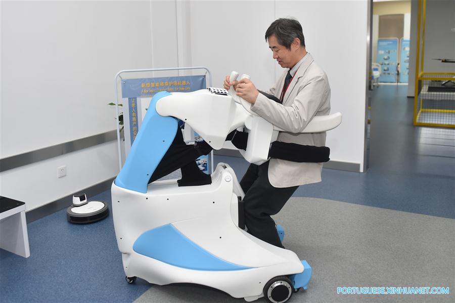 4a Feira de Rob?s da China ocorre em Zhejiang no leste do país