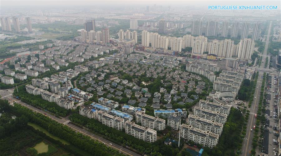 Paisagem aérea do distrito de Songjiang em Shanghai