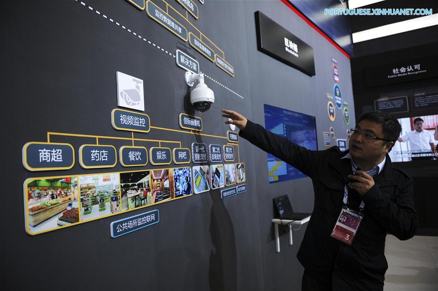 Exposi??o Internacional de Big Data Internacional da China 2017 é realizada em Guiyang