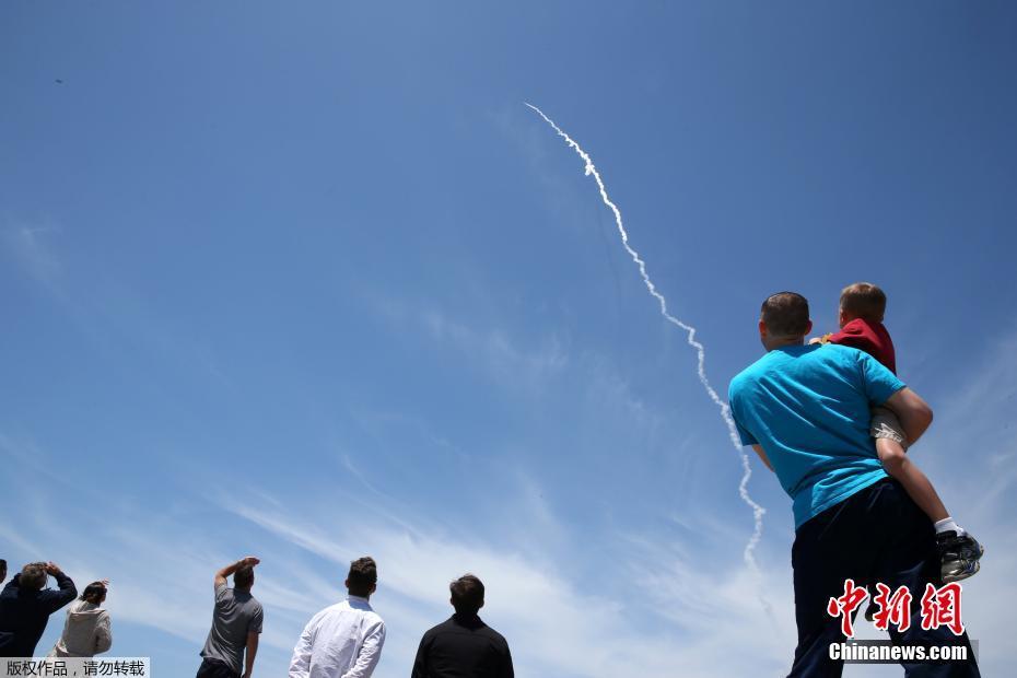 For?as Armadas dos EUA testam intercetor de mísseis balísticos intercontinentais