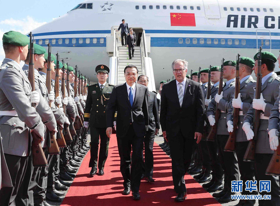 Premiê chinês chega a Berlim para visita oficial à Alemanha