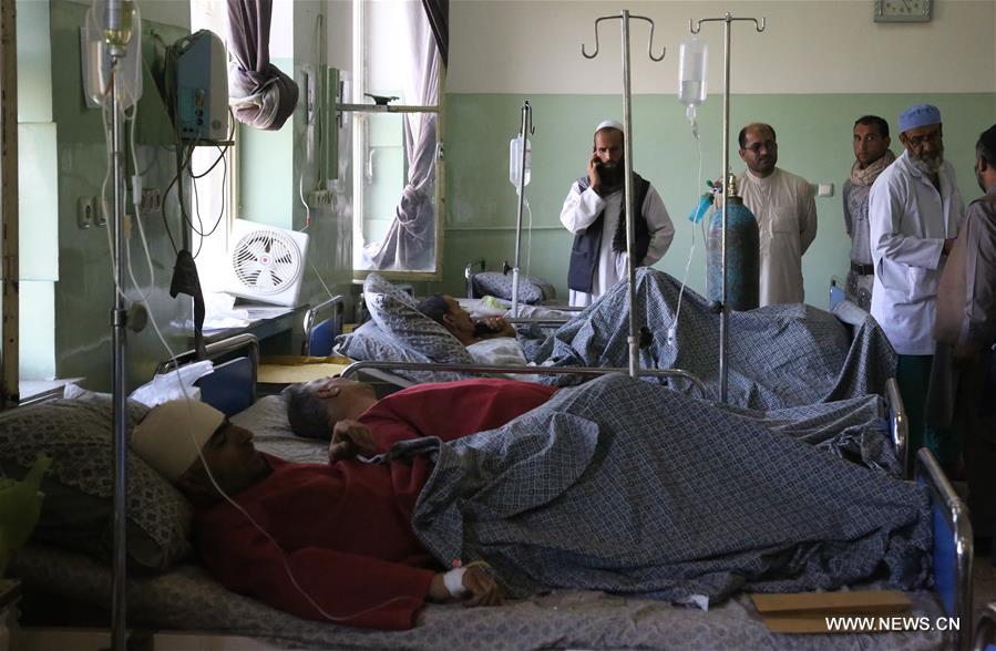 Explos?o de carro-bomba deixa pelo menos 80 mortos e 350 feridos