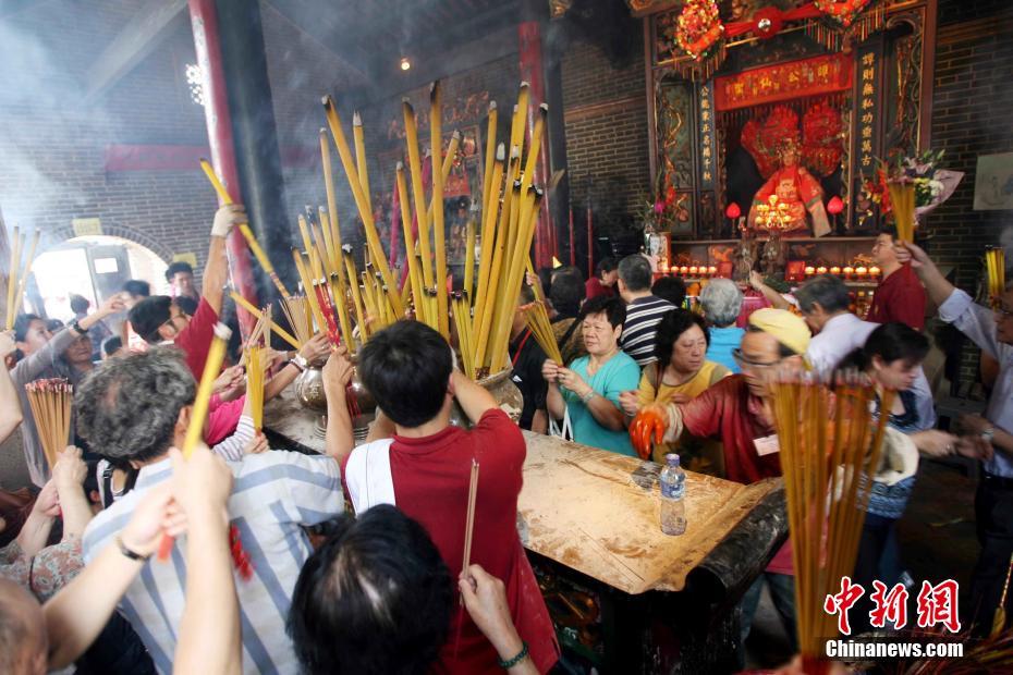 Hong Kong prepara 20o aniversário do retorno à pátria