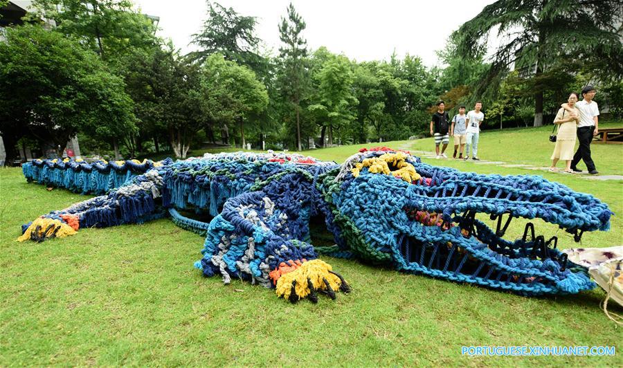 Exposi??o de arte exibe trabalhos de graduados em Hangzhou no leste da China