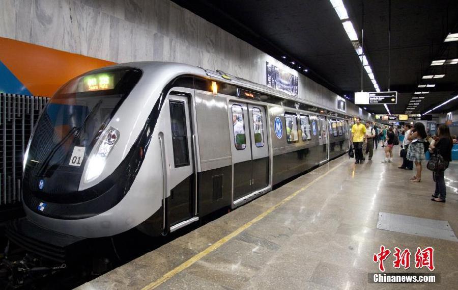 Equipamentos ferroviários chineses tornam-se “cart?o-de-visita” da China