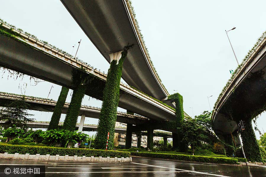 Panorama aéreo do viaduto Saihongqiao em Nanjing