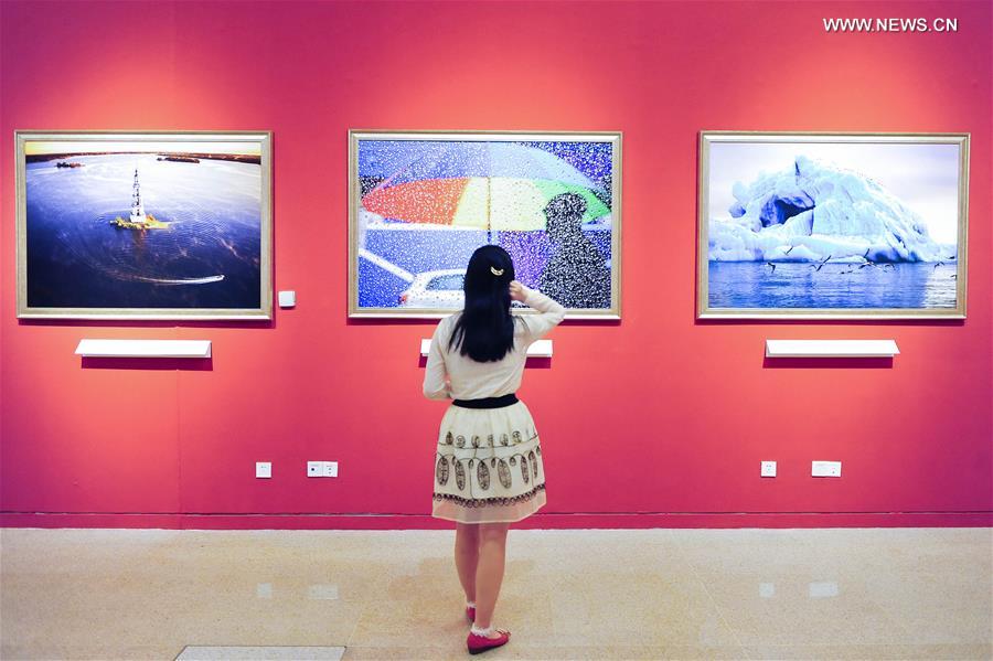 Exposi??o Conjunta de Fotografia dos Media do BRICS realizada em Beijing