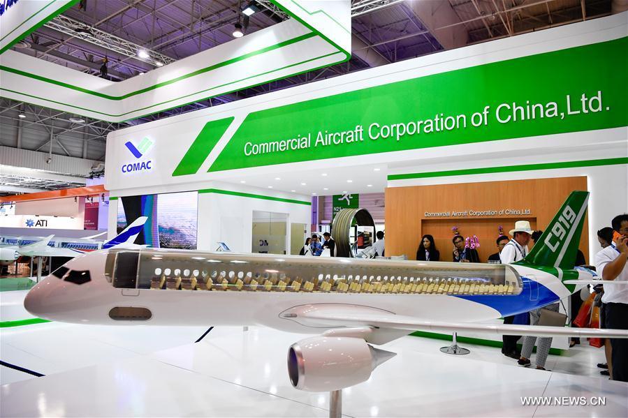 Fabricantes chineses apresentam seus produtos no Show Aéreo de Paris