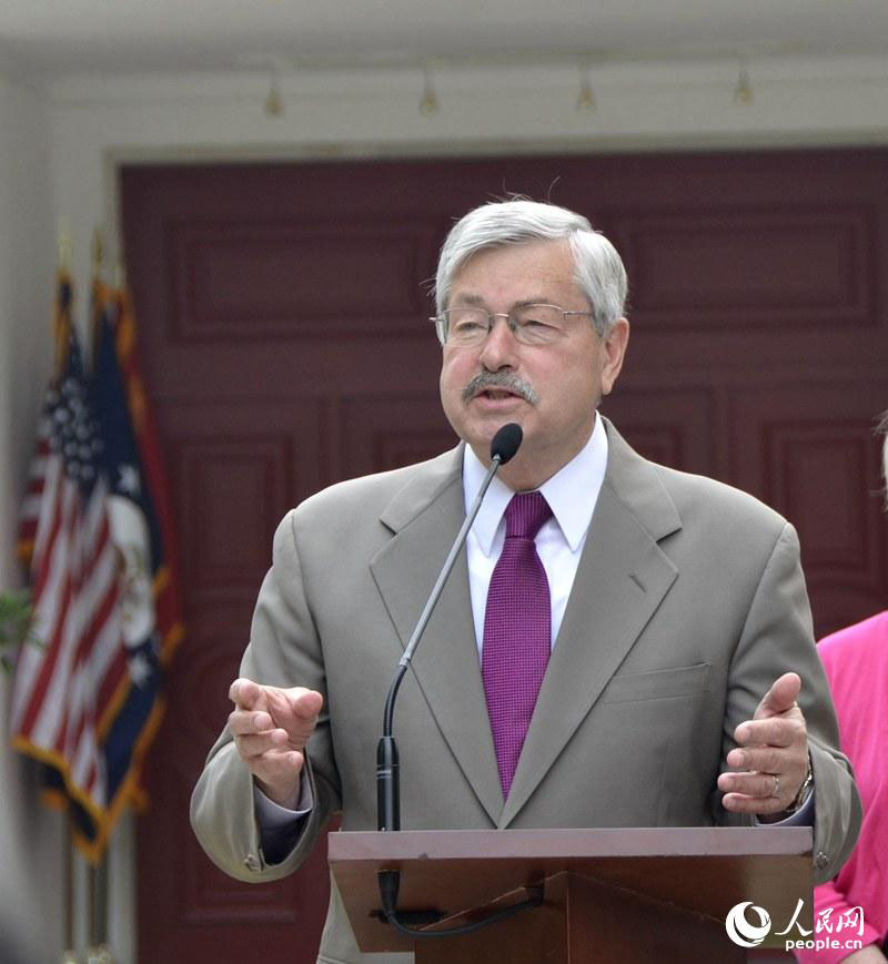 Novo embaixador dos EUA na China chega a Beijing