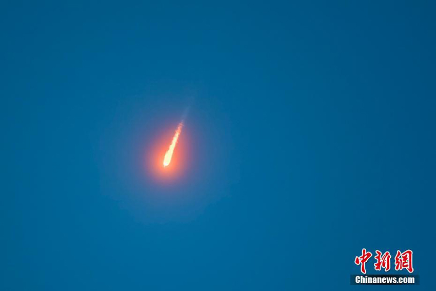 Longa Marcha-5: Falha Lan?amento de foguete chinês para colocar satélite em órbita