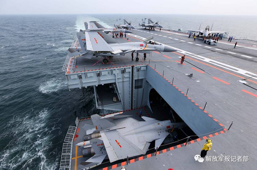 Frota chinesa de porta-avi?es realiza treinamento inter-regional