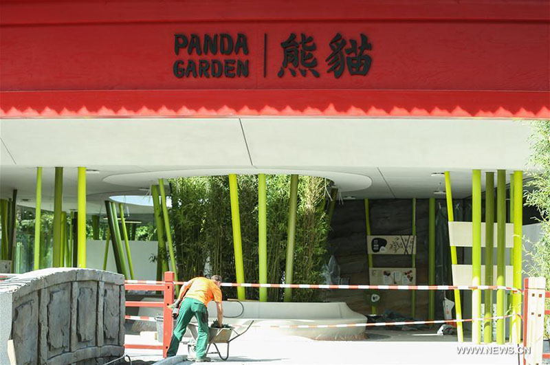 Jardim Zoológico de Berlim realiza cerim?nia de inaugura??o do Jardim do Panda