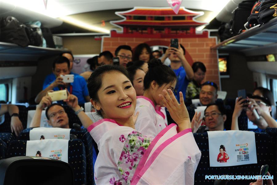 Nova ferrovia de alta velocidade ligando Baoji e Lanzhou inicia opera??o