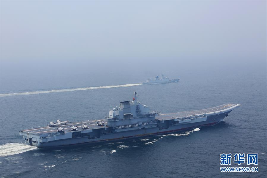 Frota do porta-avi?es Liaoning realiza exercício de rotina