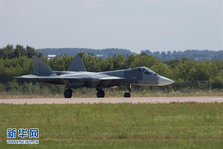 Moscou recebe o 13o show aéreo