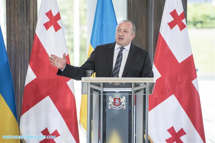 Ucrania e Geórgia prometem trabalhar juntos em defesa