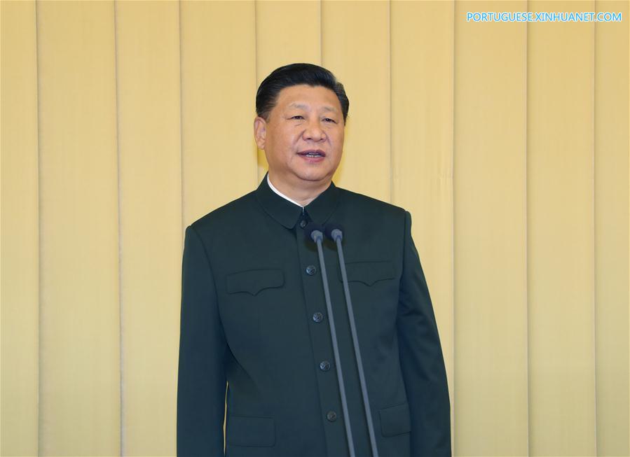 Xi Jinping pede progresso em educa??o e pesquisa militares