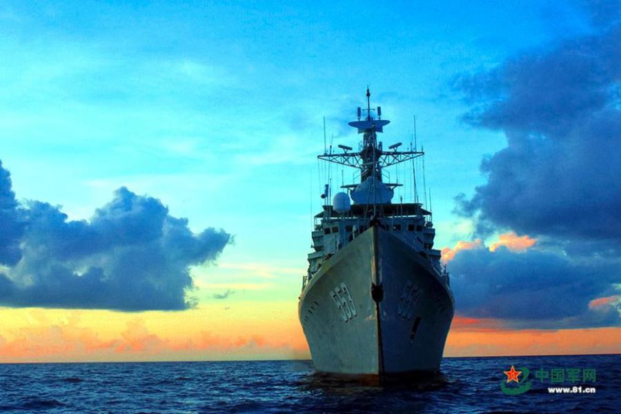 Galeria: Navios da Marinha chinesa em alto mar
