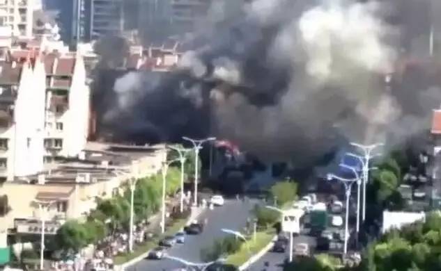 Explos?o em loja deixa 2 mortos e 55 feridos em Hangzhou