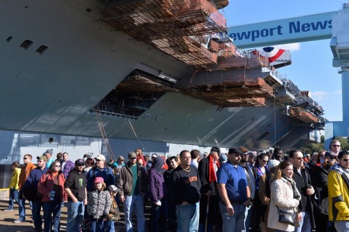 Primeiro porta-avi?es classe 