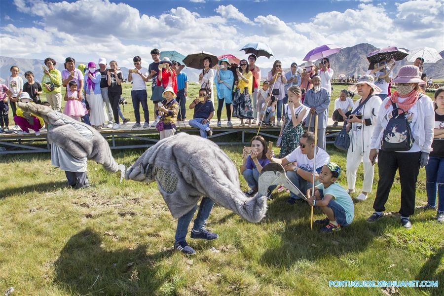 Governo de Barkol em Xinjiang promove atividades para impulsionar turismo