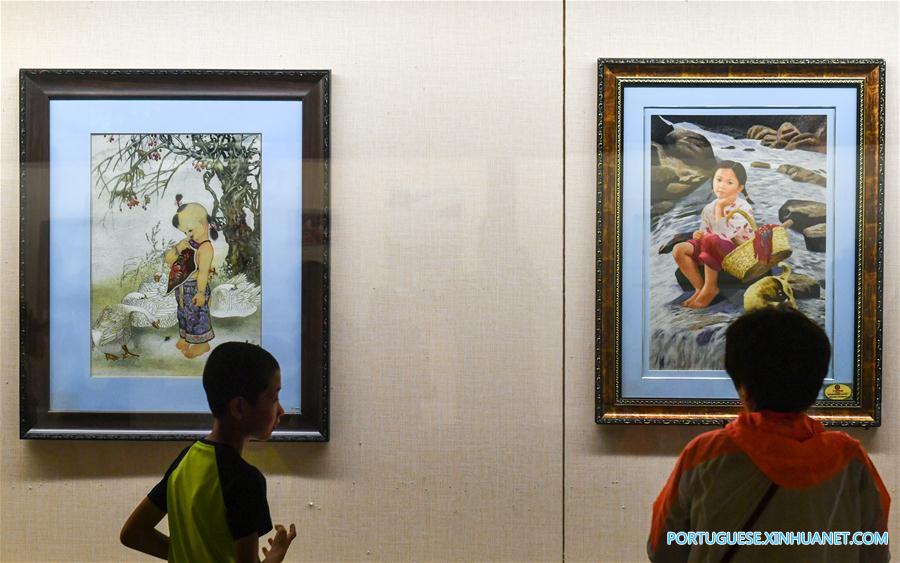 Exposi??o do bordado Bohai Mohe em Harbin, no nordeste da China