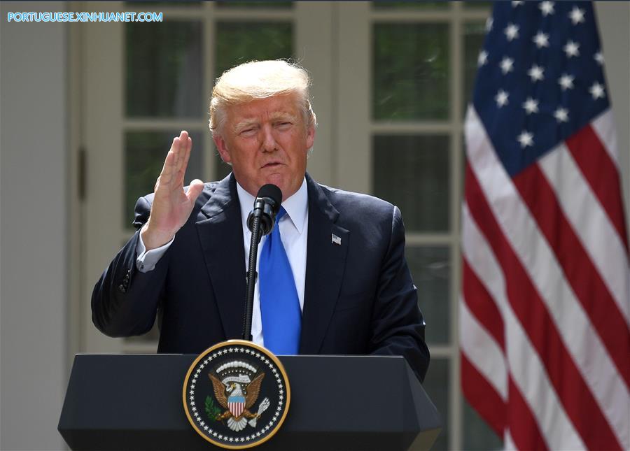 Trump diz que n?o permitirá que Assad saia imune de 