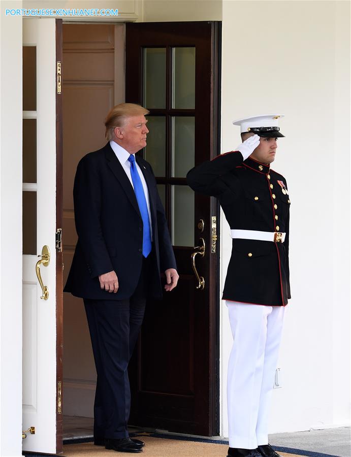 Trump diz que n?o permitirá que Assad saia imune de 