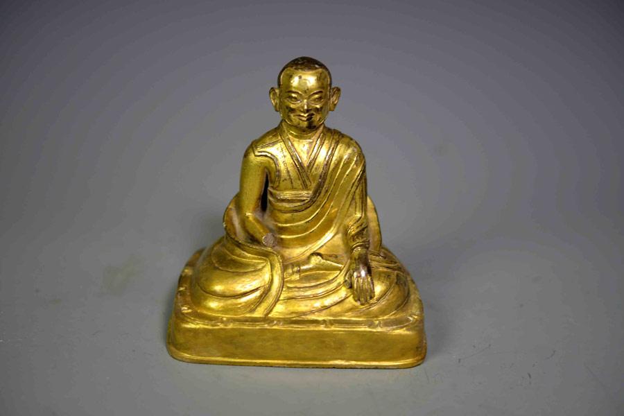 Restaura??o de utensílios de bronze em destaque em Wuhan