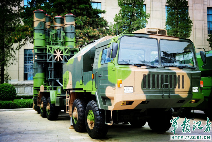 Museu Militar da China exibe equipamentos militares avan?ados