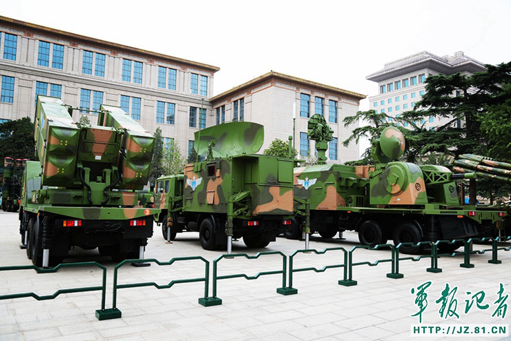 Museu Militar da China exibe equipamentos militares avan?ados