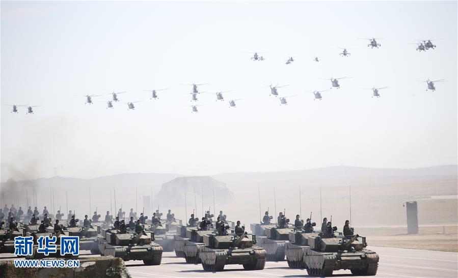 China demonstra equipamentos de guerra eletr?nica em desfile pelo Dia do Exército