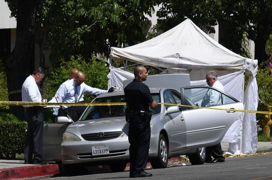 Homem dispara arma de fogo contra consulado-geral da China em Los Angeles, cometendo de seguida suicídio